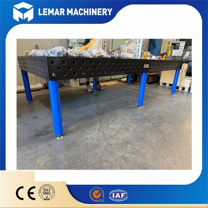 Steel Welding Table With Clamps