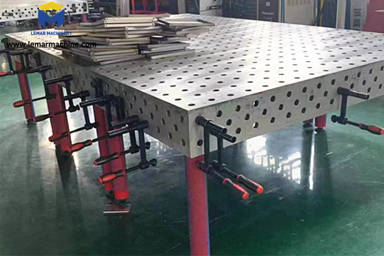 System 28 Welding Table System 28 Welding Table